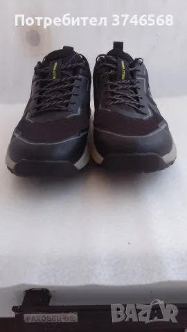 ,туристически обувки HELLY Hansen N43, снимка 2 - Спортно елегантни обувки - 55324806