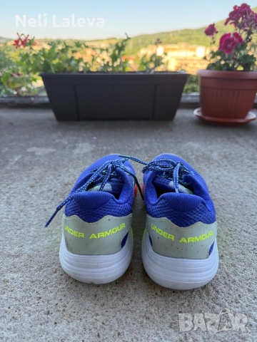 Маратонки Under Armour, снимка 3 - Детски маратонки - 54811426
