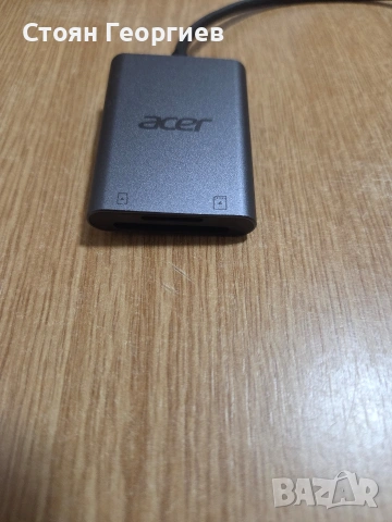 Acer USB 3.0 SD Card Reader (модел ODK550), снимка 2 - Друга електроника - 54478970