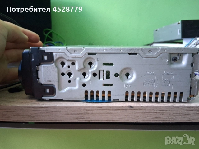 Продавам радио Soni CDX-GT23, снимка 5 - Радиокасетофони, транзистори - 55069393