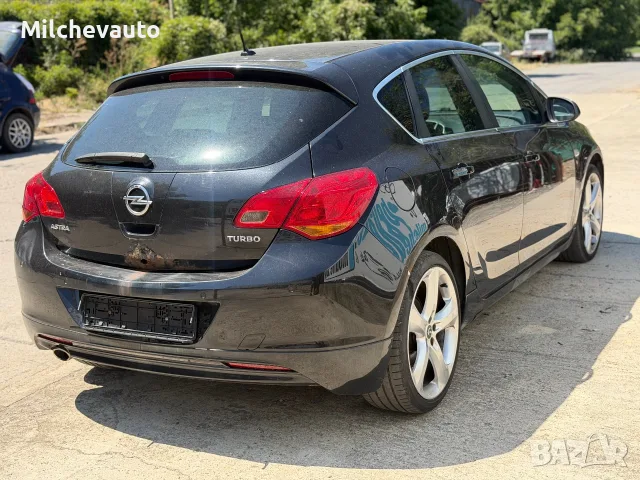 Опел Астра 1.4турбо на части / Opel Astra J 1.4turbo , снимка 3 - Автомобили и джипове - 55533611