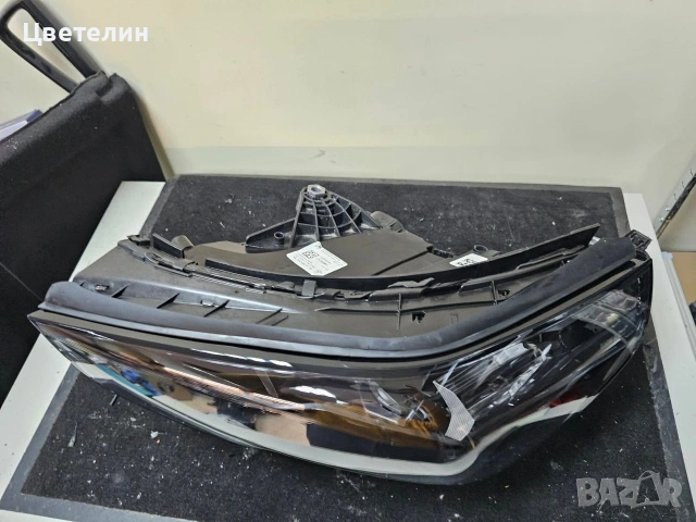 Ляв фар за BMW 5 G60 lqv far farove бмв 60, снимка 5 - Части - 54487672