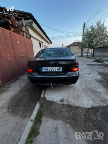 Мерцедес С220, снимка 5 - Автомобили и джипове - 54320769