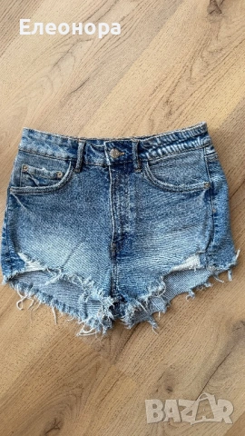 Дамски дънкови къси гащи ZARA, снимка 4 - Дънки - 54779776