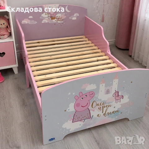 Детско легло Peppa Pig 140x70 см с ламелна основа – Розово легло с Пепа Пиг, замък и еднорог