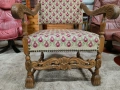 Дъбово кресло с дърворезба и гобленова дамаска , снимка 2