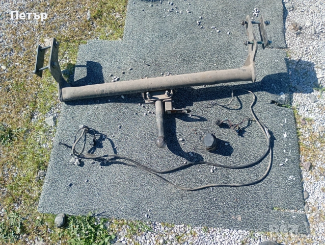 Теглич с инсталация Рено Канго 1998-2008г, снимка 2 - Части - 54272142