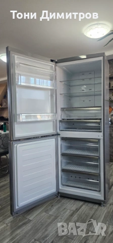 комбиниран хладилник Whirlpool, снимка 2 - Хладилници - 54547659