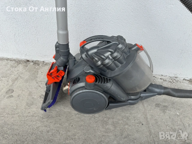 Прахосмукачка - Dyson 08 base / 1400 W, снимка 4 - Прахосмукачки - 36727062