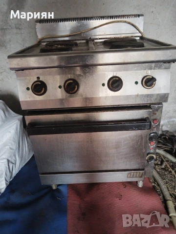 Професионална печка - използвана, символична цена, снимка 2 - Печки, фурни - 53963173