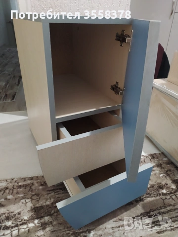 Бюро със шкафчета, снимка 3 - Шкафове и рафтове - 54967362