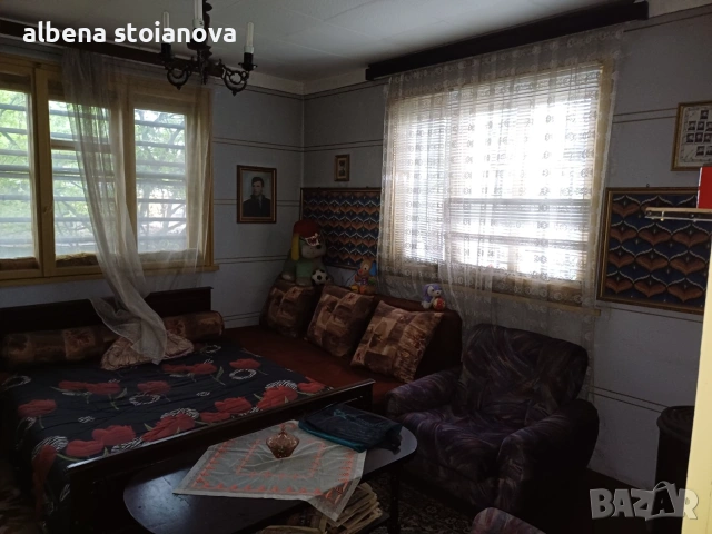 Къща гр. Костенец, снимка 5 - Къщи - 55034534
