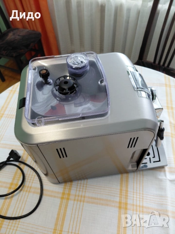 Saeco Syntia Инокс, снимка 8 - Кафемашини - 54344759