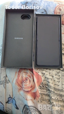 Samsung Galaxy Z Flip 7, снимка 2 - Samsung - 54559002