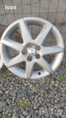 Тасове 16 Тойота , снимка 7 - Аксесоари и консумативи - 54293606