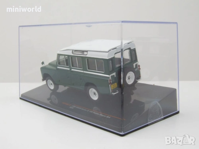 Land Rover 109 Series III 1978 - мащаб 1:43 на IXO моделът е нов в PVC дисплей-кейс, снимка 8 - Колекции - 54504163