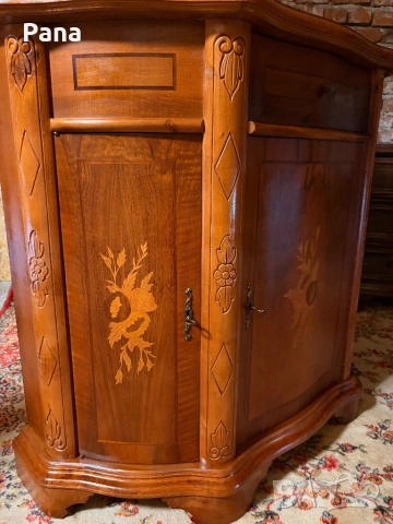 Красив старинен скрин , снимка 3 - Скринове - 54498334