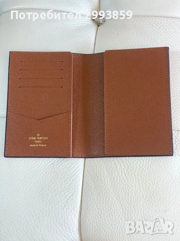 Cardholder passport Lv паспорт холдер документи, снимка 14 - Портфейли, портмонета - 54970811