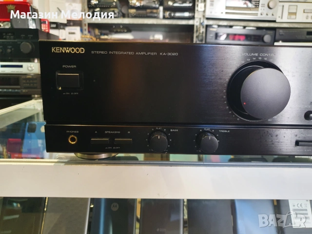 Усилвател Kenwood KA-3020 Black В отлично техническо и визуално състояние., снимка 3 - Ресийвъри, усилватели, смесителни пултове - 54914252