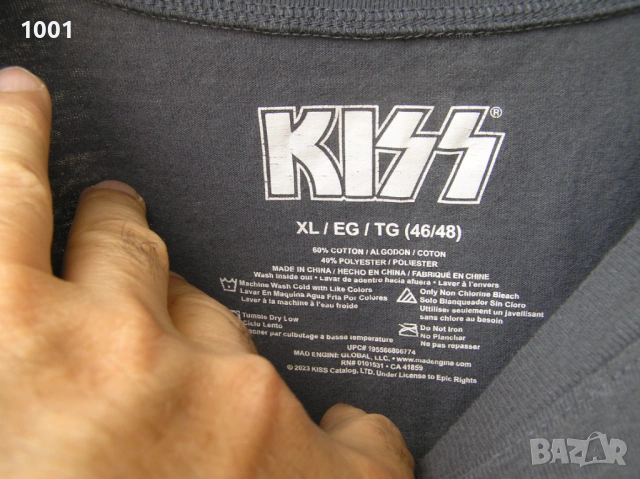 Фланела на групата Кис ( KISS ) live 1977, снимка 3 - Други музикални жанрове - 30646558