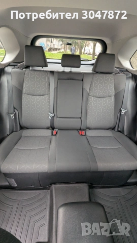 Toyota RAV4 Hybrid 2.5 AWD (4x4) XLE eCVT Видеорегистратор 12' Мултимедия, снимка 10 - Автомобили и джипове - 55079563