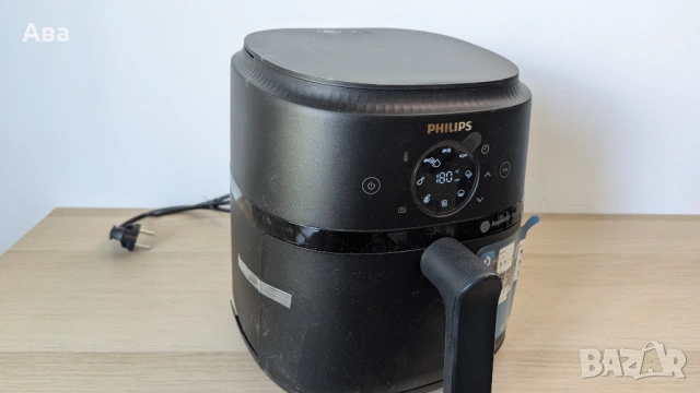 Philips NA229/00 Airfryer / Еърфрайър – нов, ИЗКРИВЕН, изпускан, включва се, за ремонт/части, 25€