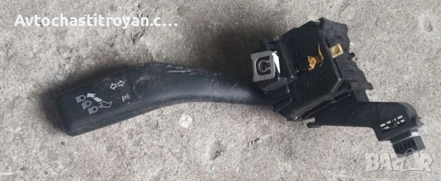 Превключвател светлини, мигачи - VW, Audi, Skoda - 1K0 953 513 E, снимка 2 - Части - 54892562