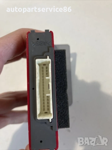 Контролен модул Gateway за Subaru Outback 2.0D (2010) 88821AJ000 , снимка 2 - Части - 54226645