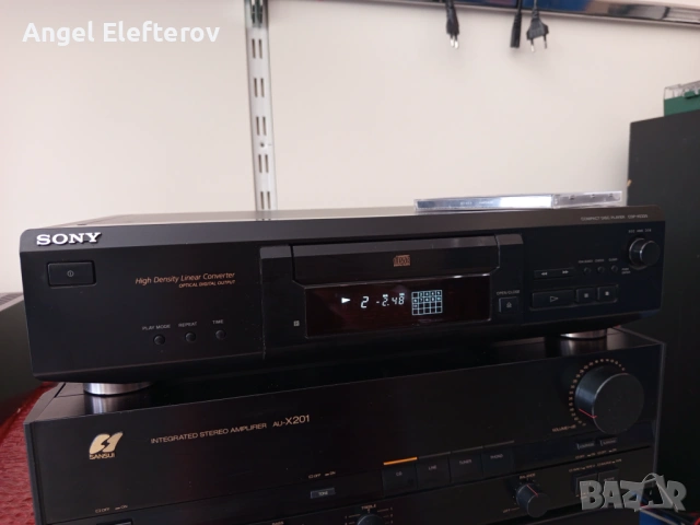 Sony CDP-XE330, снимка 2 - Ресийвъри, усилватели, смесителни пултове - 54692201