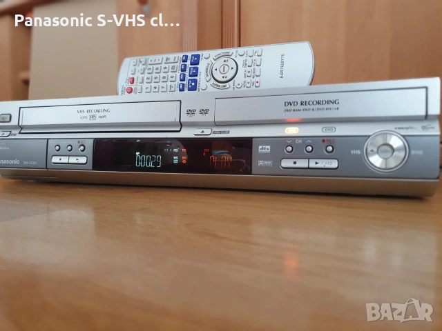 Panasonic DMR-ES30V  DVD-VCR recorder, снимка 4 - Плейъри, домашно кино, прожектори - 55156659