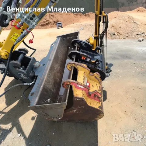 CAT 302 CR, 2022 г., на 29,4 м/ч, Продавам, снимка 7 - Индустриална техника - 55430895