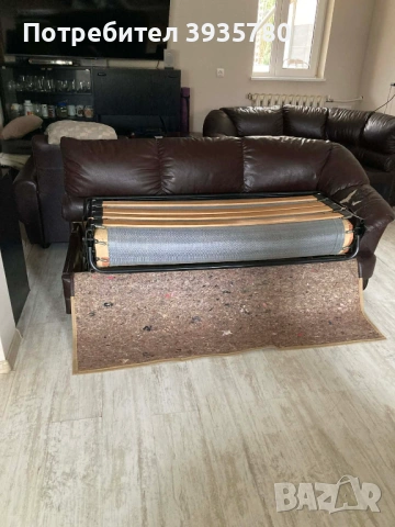Продавам кожен, ъглов диван с 1 фотьойл и 2 табуретки, снимка 5 - Дивани и мека мебел - 53973978