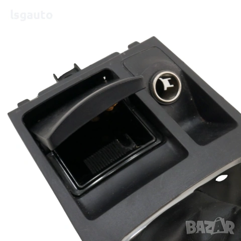 Лайсна около скоростен лост с пепелник Mitsubishi Lancer X (GS44S) 2007-2017 ID: 159578, снимка 2 - Части - 54081063