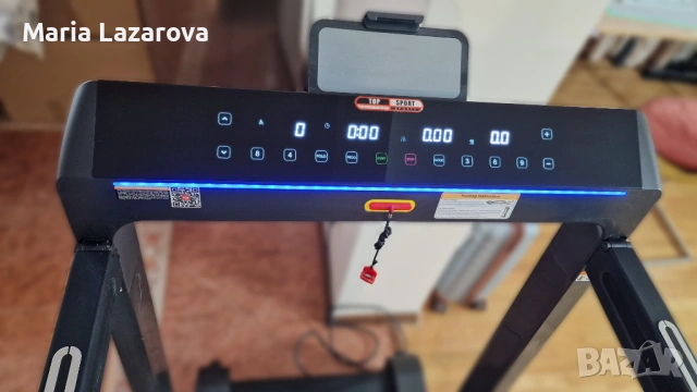 Компактна електрическа сгъваема бягаща пътека с опция за наклон TS 5592, снимка 6 - Фитнес уреди - 54056289