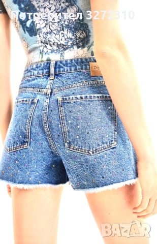 Дамски къси панталонки с камъчета Desigual, снимка 2 - Къси панталони и бермуди - 54356123