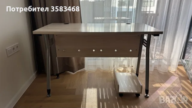 Бюро за компютър , снимка 2 - Работни маси и бюра - 55683127