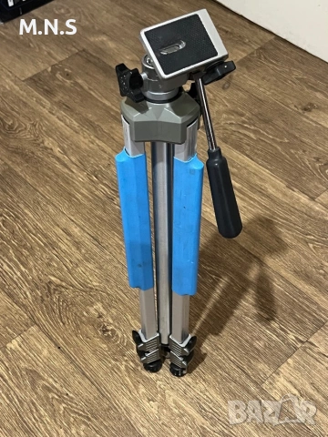 Стойка за Лазерен Нивел . 