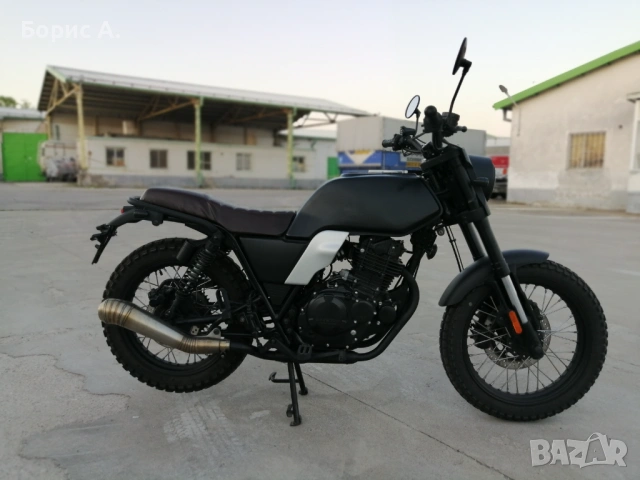 Мотор Brixton BX 250 Felsberg, снимка 6 - Мотоциклети и мототехника - 54488398