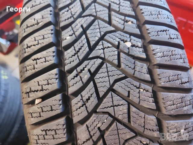 4бр.зимни гуми 205/50/17 Dunlop