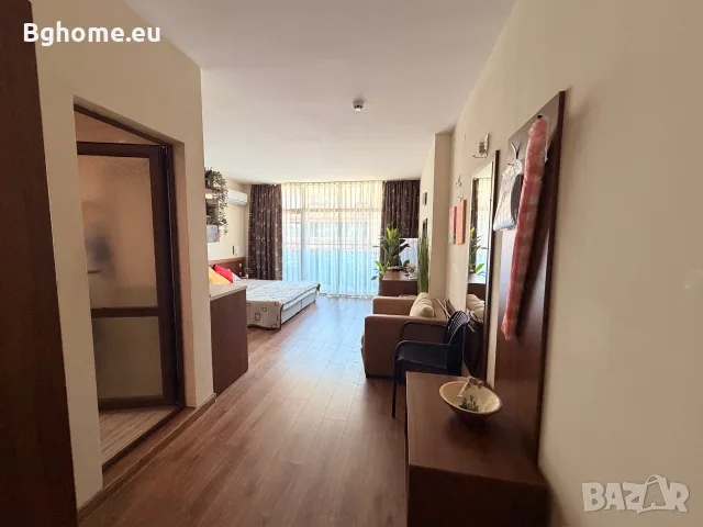 Просторно студио за продажба в комплекс Grenada, Слънчев бряг | Само на 150 м от плажа, снимка 2 - Апартаменти - 55616712