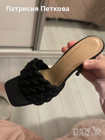 Сатенени елегантни черни сандали / чехли на ток Simmi London, размер 39, черен цвят, цена 20 евро, снимка 9 - Чехли - 54017238