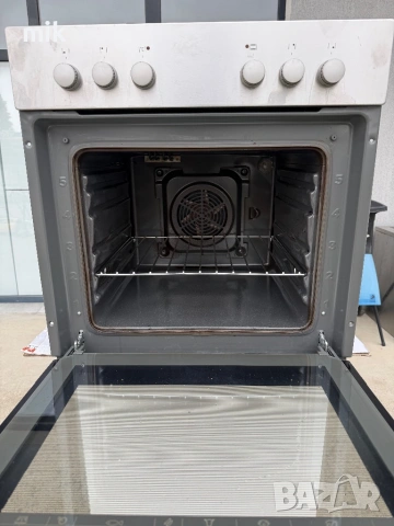 Фурна за вграждане Инокс Amica, снимка 4 - Печки, фурни - 54147807