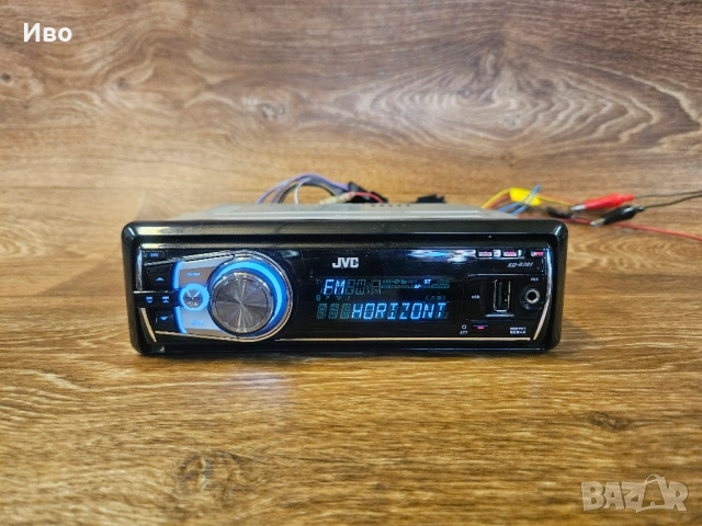 Авторадио JVC KD-R701 – Персонализиран стил и безкомпромисно USB качество