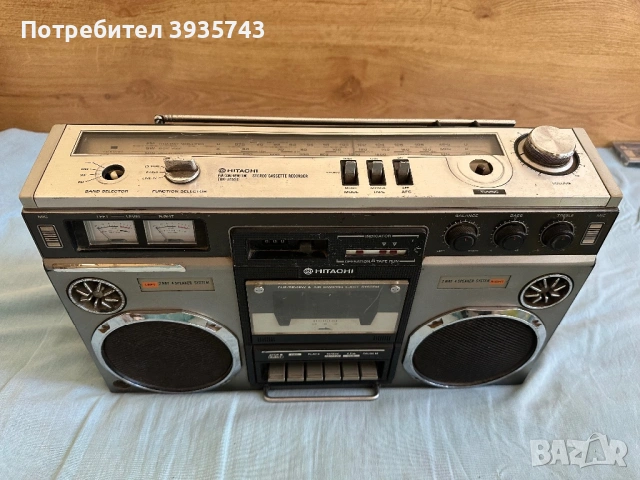 Hitachi TRK 8155E Japan boombox , снимка 3 - Радиокасетофони, транзистори - 54907272