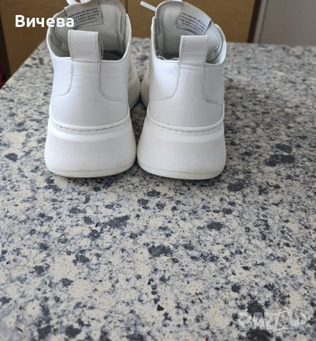 Бели кожени кецове Бианки, снимка 3 - Кецове - 54831357