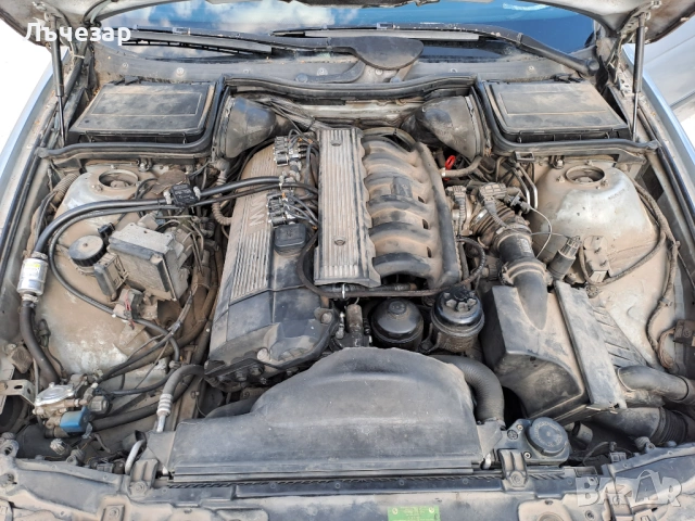 BMW 520 E39, снимка 8 - Автомобили и джипове - 54761093