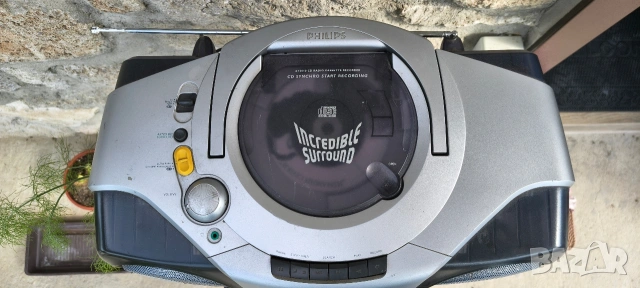 Касетофон Philips az2010, снимка 2 - Радиокасетофони, транзистори - 55055642