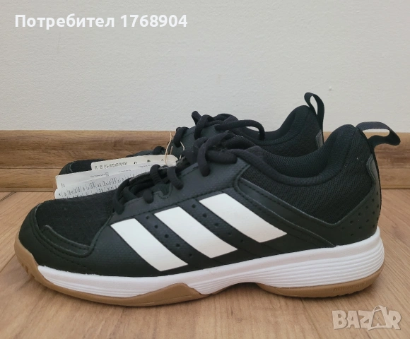 Маратонки Adidas-35 номер, снимка 2 - Детски маратонки - 54356021