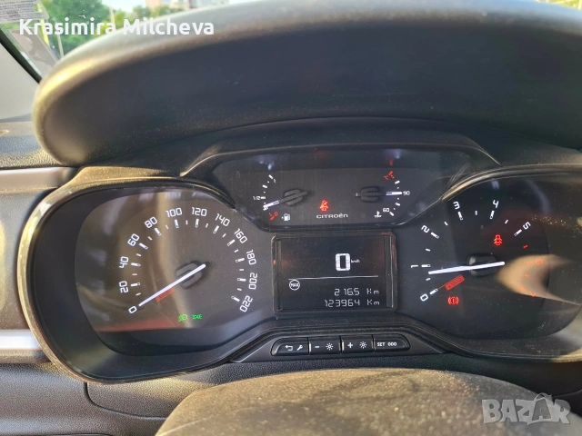 Продавам Citroen C3 1.2i, АГУ, 83 к.с., снимка 8 - Автомобили и джипове - 54761223