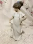 порцеланова статуетка , снимка 6
